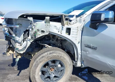 2019 Chevrolet Silverado 1500 Lt from USA, damaged, VIN 1GCUYDED2KZ167892